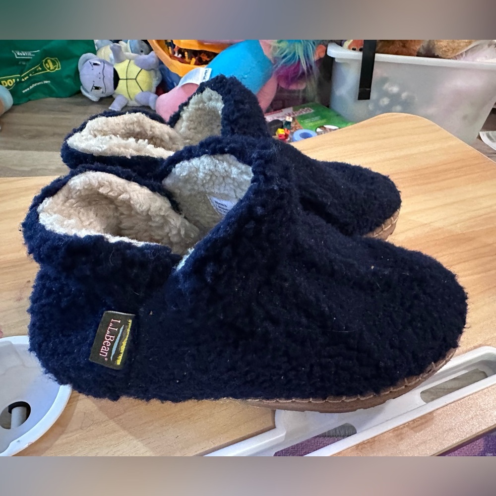 L.L. Bean Dark Blue Fleece Slippers